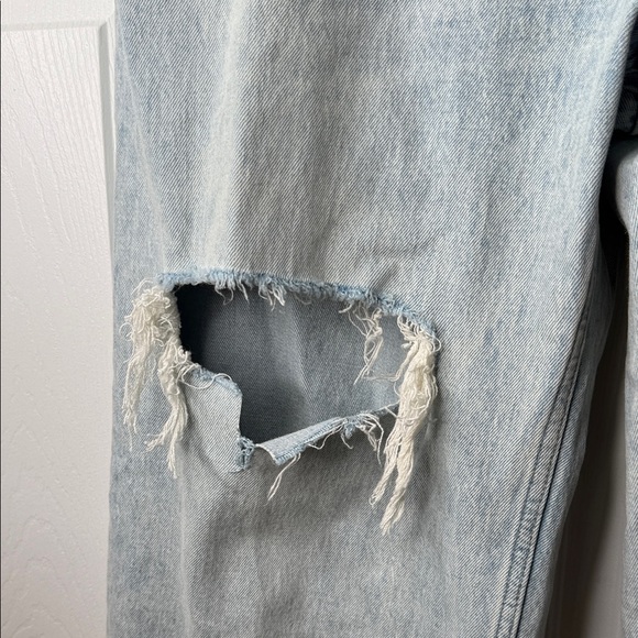 Abercrombie & Fitch ‘90s Relaxed High Rise Jeans – Size 33 (16R) ZIPPER CAME OFF - Picture 2 of 16